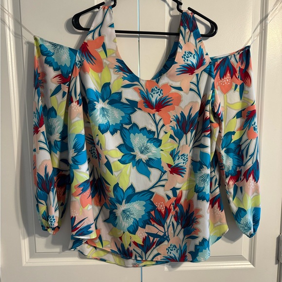 Worthington woman’s blouse - Picture 3 of 4